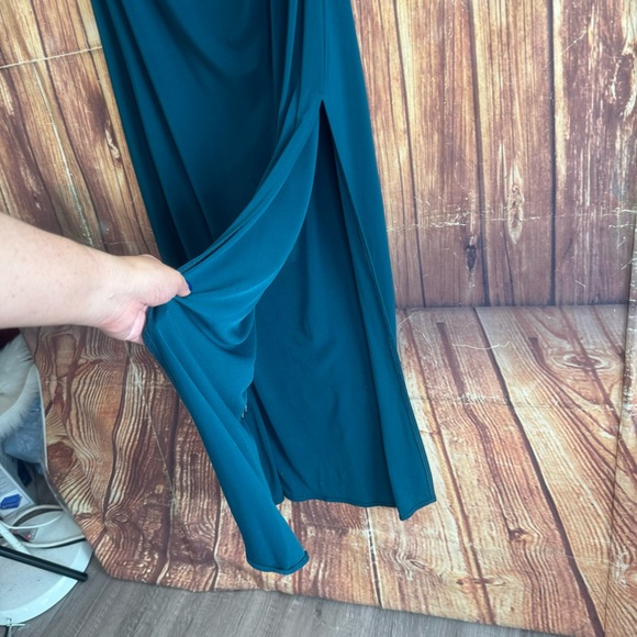 R&M Richards Women Sleeveless Green Sequined Draped Cocktail Party Long Dress 12 - Picture 10 of 12